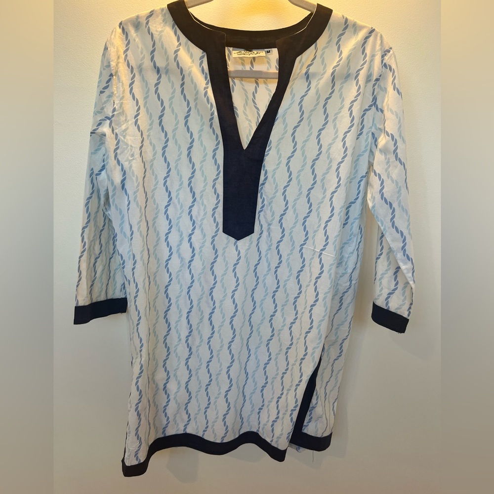 Malabar Bay Cover-up. Size M. Lightweight.